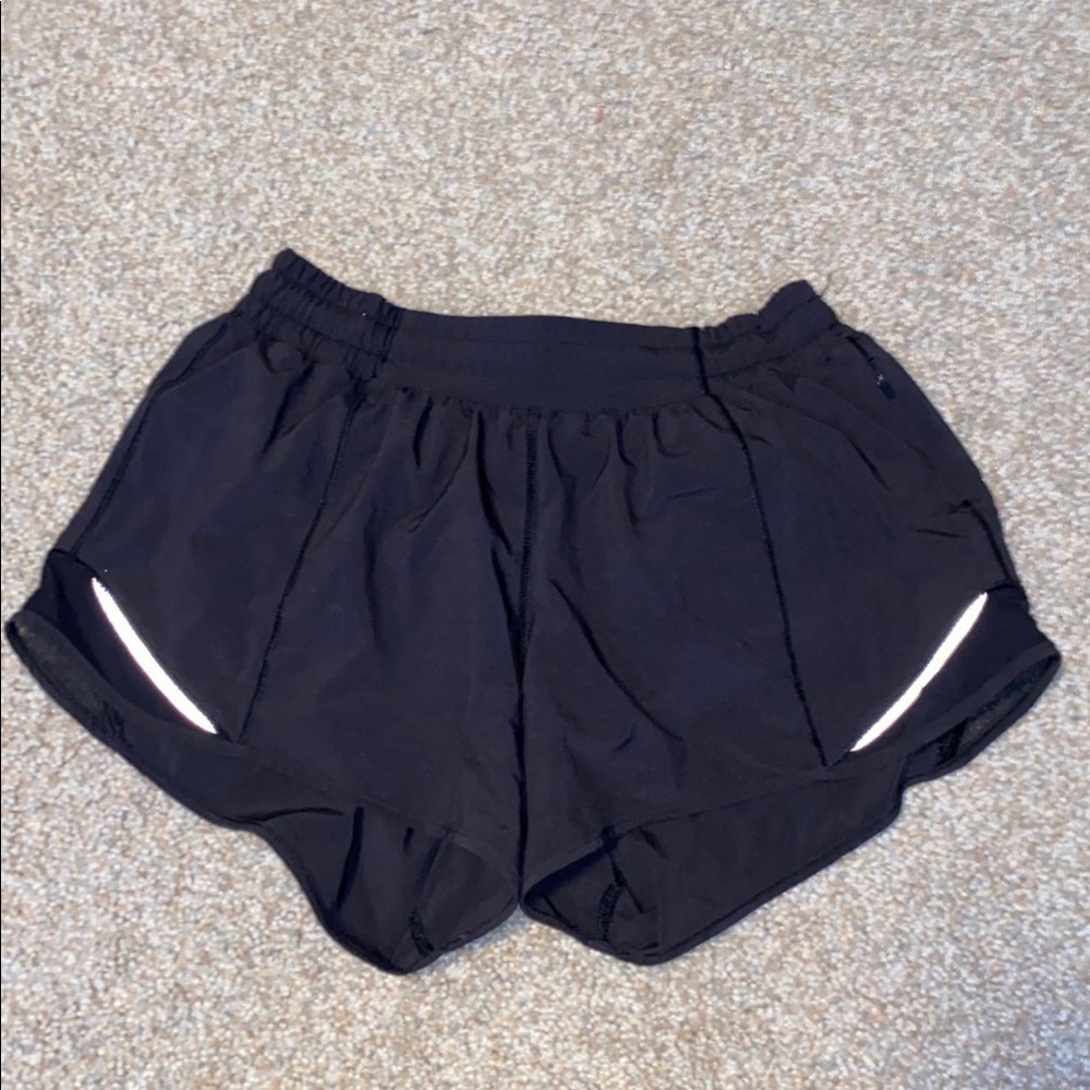 Lululemon hottie hot shorts